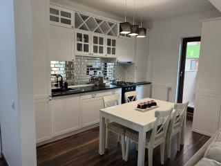 Central Luxury Apartment - Private parking - Self check in - Bujorului Residence - 3