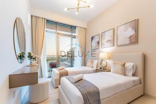 Contemporary 2BR in Azizi Park Avenue, Nad Al Sheba by Deluxe Holiday Homes - 6