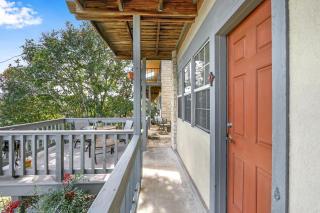 White Buffalo - Room with a View - 3