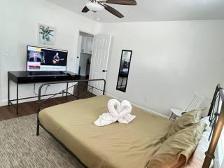 Beautiful Studio 10 Min From The Beach 1 - Clearwater - 4