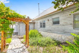 Creekside Vista Escape - ALL - Wimberley - 5