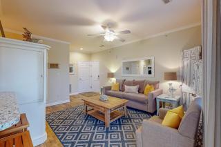 Creekwood --- 1400 Pebble Dr #1410 - The Plantations - 7