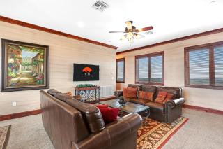 Arc de Texas - Louis XIV Suite - Johnson City - 2