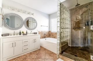 Private 3BR - 2BA Home - Patio and Pool - 1