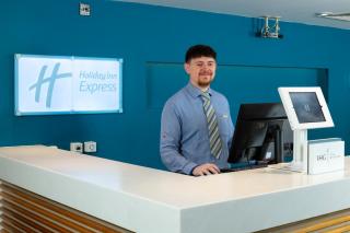 Holiday Inn Express Stevenage by IHG - Stevenage - 8