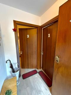 Friedrich Apartments - 4