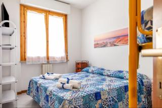 On the notes of the sea - 6