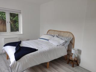 3 bed countryside cottage with use of private pool - 1