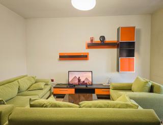 Skyline Apartments Tirana - Tirana - 9