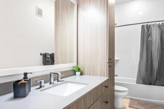 Luxurious New Unit 1Bd1Ba Pool, Golf Sim - Austin - 7