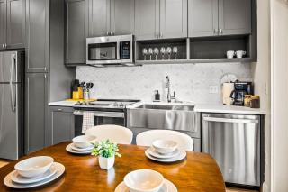 Luxurious New Unit 1Bd1Ba Pool, Golf Sim - Austin - 7
