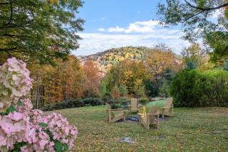 Modern Lux Cabin w Mtn Views and Fire Pit - 7