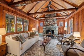 Modern Lux Cabin w Mtn Views and Fire Pit - 2