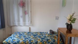 REF 01 studio BAGNEUX 5 minutes à pied métro BARBARA ligne 4 - 5