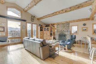 Stunning Sheridan Ranch Villa Mountain View! - Sheridan - 1