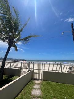 Casa na Praia Frente Mar 02 - 1