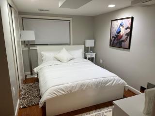 Single Family House in Arlington - Arlington - 2