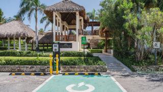 Relaxing 2BDR Condo Overlooking Hard Rock Golf - 5