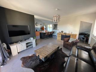 Maison avec piscine et jacuzzi chauffée - Jonquières-et-Saint-Vincent - 8