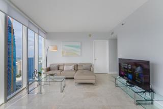 Wonderful 2/2 Condo at Icon Brickell With Pool - 1