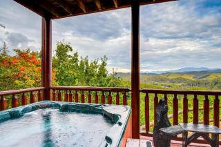 Heavenly Vista at Crown Point Near Pigeon Forge! - Sevierville - 8