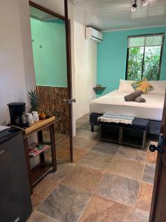 Boutique Rooms River Front at La Junta - Dominical - 3