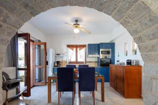 Villa Delfi with private pool - Agia Triada - 5