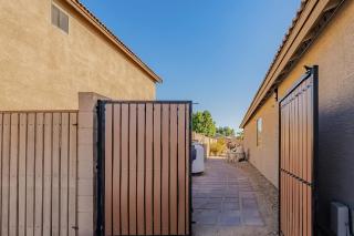 Cozy 1BR Guest Suite with Pool Near Westgate - Avondale - 5