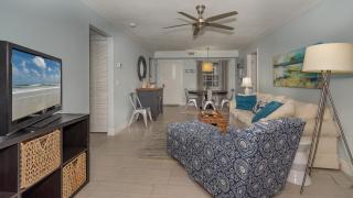 Tastefully decorated Sea Woods Veranda close to Pool & Fitness Room - SV162 - New Smyrna Beach - 5