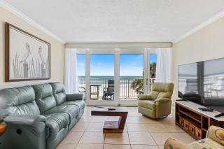 Oceanfront Corner Unit! Pool Views on Car Free Beach! Smyrna Beach Club B219 - New Smyrna Beach - 9