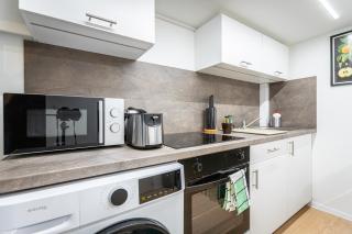 Cute gallery flat in Budapest, Spring - Budapest - 3