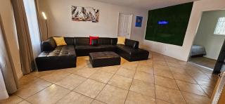 Rustic Warm fireplace 5 room sleeps 16 - Las Vegas - 7