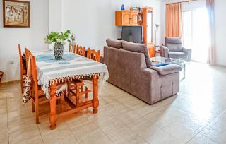 Stunning Home In Gran Alacant With Wifi - Gran Alacant - 5