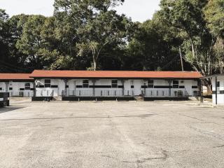 Beverly motel - 9