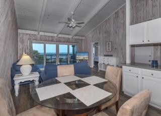 Sunnyside Up Townhome at Sea Dunes - Ocean View & Next to Pool - B6 Up - New Smyrna Beach - 4