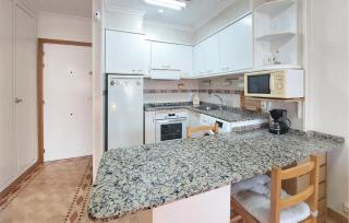Nice Apartment In Canet Den Berenguer - Canet d'en Berenguer - 5