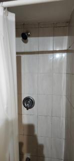 Private room wdh shared bathroom and kitchen - Mississauga - 3