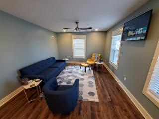 Pickwick Places 201 - 8