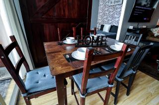Highrise DTWN 3 Bed Condo w King Bed - Atlanta - 2