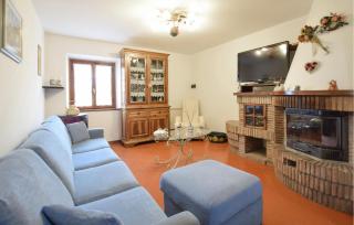 3 Bedroom Gorgeous Home In Camaiore - 9