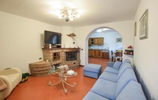 3 Bedroom Gorgeous Home In Camaiore - Camaiore - 3