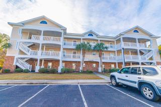 Cozy 2BR at Barefoot! Perfect for 4! Unit 414 - North Myrtle Beach - 9