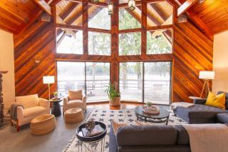 Lakefront Cabin with Dock and Sauna - Grapeview - 4