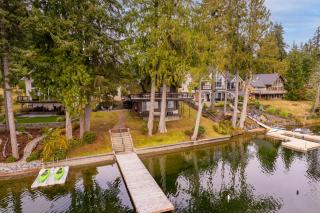 Lakefront Cabin with Dock and Sauna - Grapeview - 7
