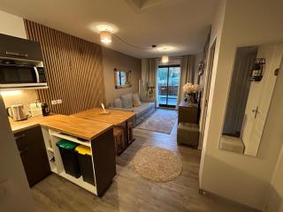 Superbe appartement avec piscine et garage - Péone - 9