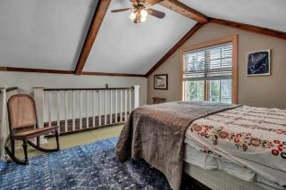 Rustic Cabin Wood Fireplace & Large Deck - Great Valley - 5