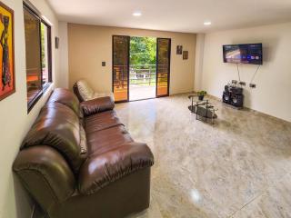 Finca,lago de pesca,piscina natural,moderna - Rionegro - 9