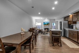 Spacious Townhome with Fireplace - Ellicottville - 3