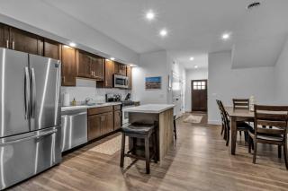Spacious Townhome with Fireplace - Ellicottville - 3
