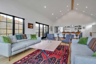Magnificent Chalet Sweeping Views and Hot Tub - Ellicottville - 9